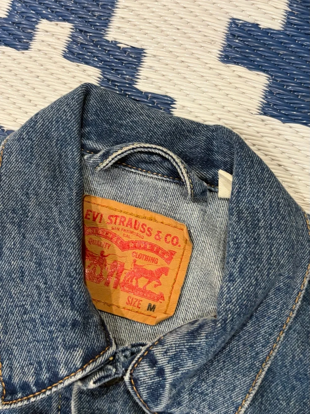 Vintage Levi’s Trucker Type III Denim Jacket Men’s Size M
